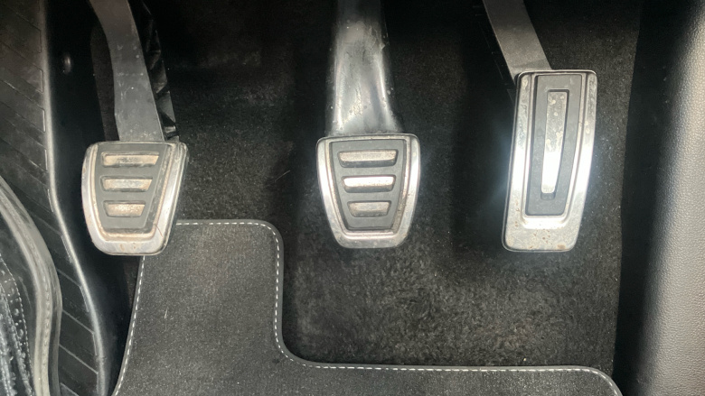 Volkswagen T-Roc 1.5 TSI R-Line 5dr Petrol Hatchback